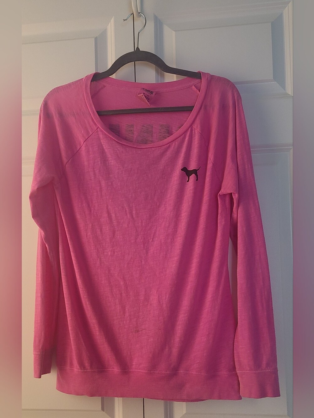 PINK Victoria’s Secret Long Sleeve Tee – Hot Pink Black Logo – XS – 2014 Vintage
